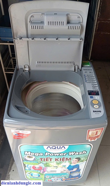 MÁY GIẶT CŨ 7-KG-SANYO