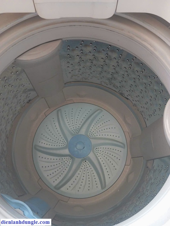 MÁY GIẶT CŨ 9KG - TOSHIBA