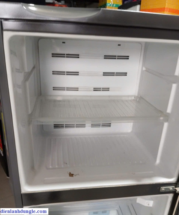 TỦ LẠNH CŨ 210L - SANYO