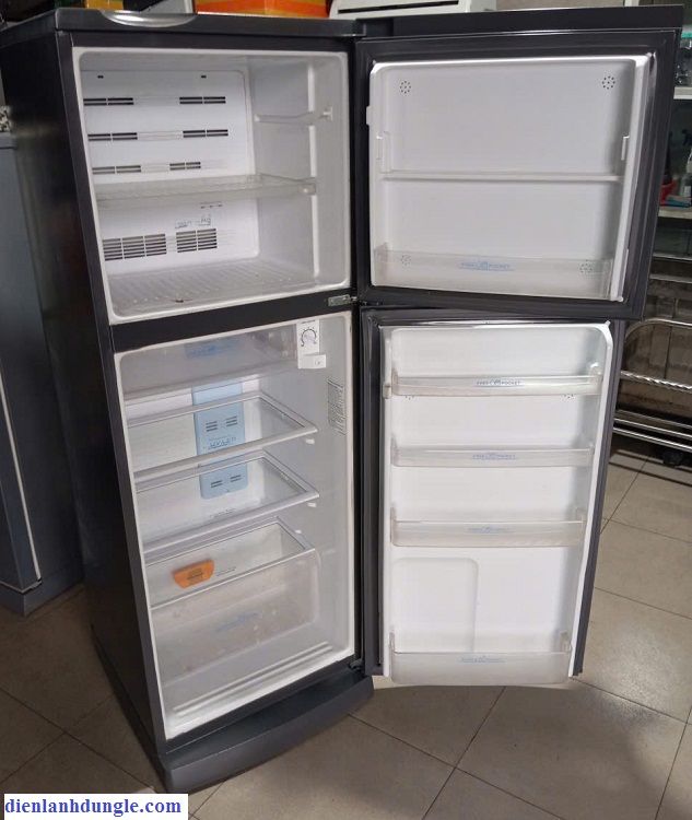 TỦ LẠNH CŨ 210L - SANYO