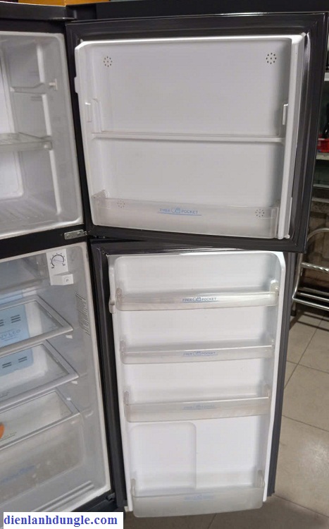 TỦ LẠNH CŨ 210L - SANYO