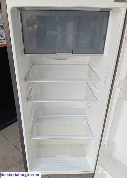 TỦ LẠNH SHARP 241L - INVERTER